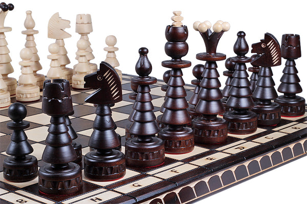 The Choin Chess Set