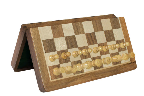 Magnetic Chess Set with Inlaid Chessboard