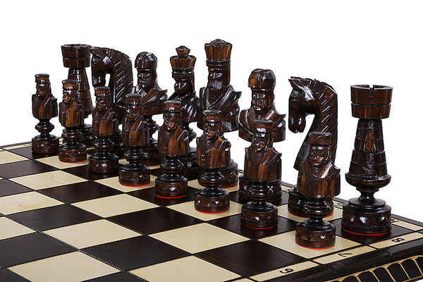 The Cezar Chess Set