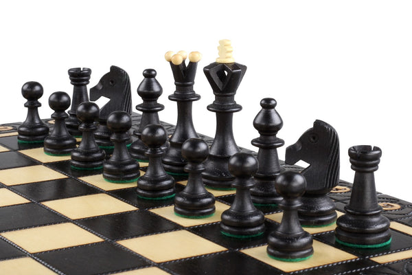 Governor Chess Set