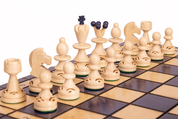 The Pearl Chess Set