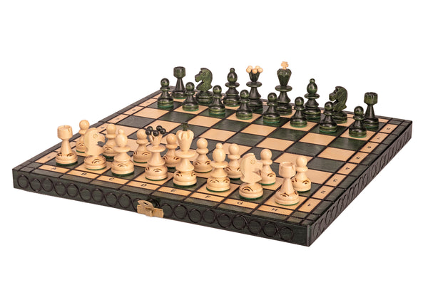 The Pearl Chess Set