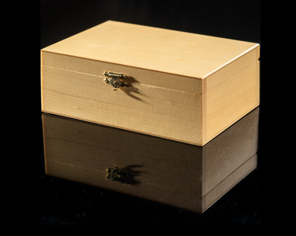 Staunton Wooden Chess Piece Box (80mm King)