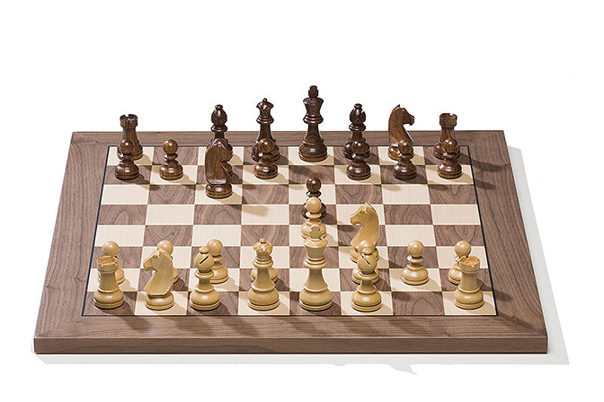 DGT e-Board USB Walnut Chess Set