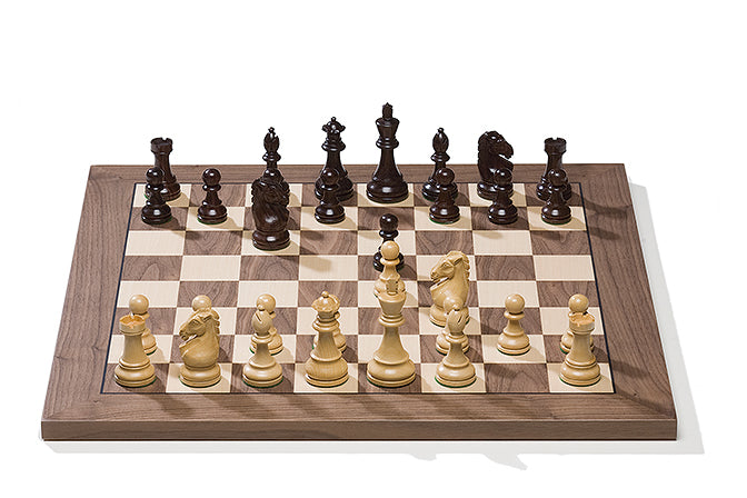 DGT e-Board USB Walnut Chess Set