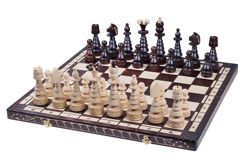 The Choin Chess Set