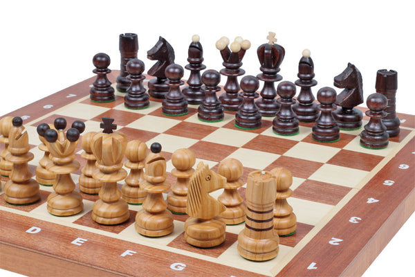 The Pearl Chess Set