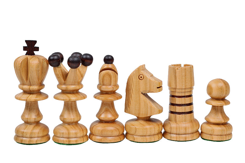 The Pearl Chess Set