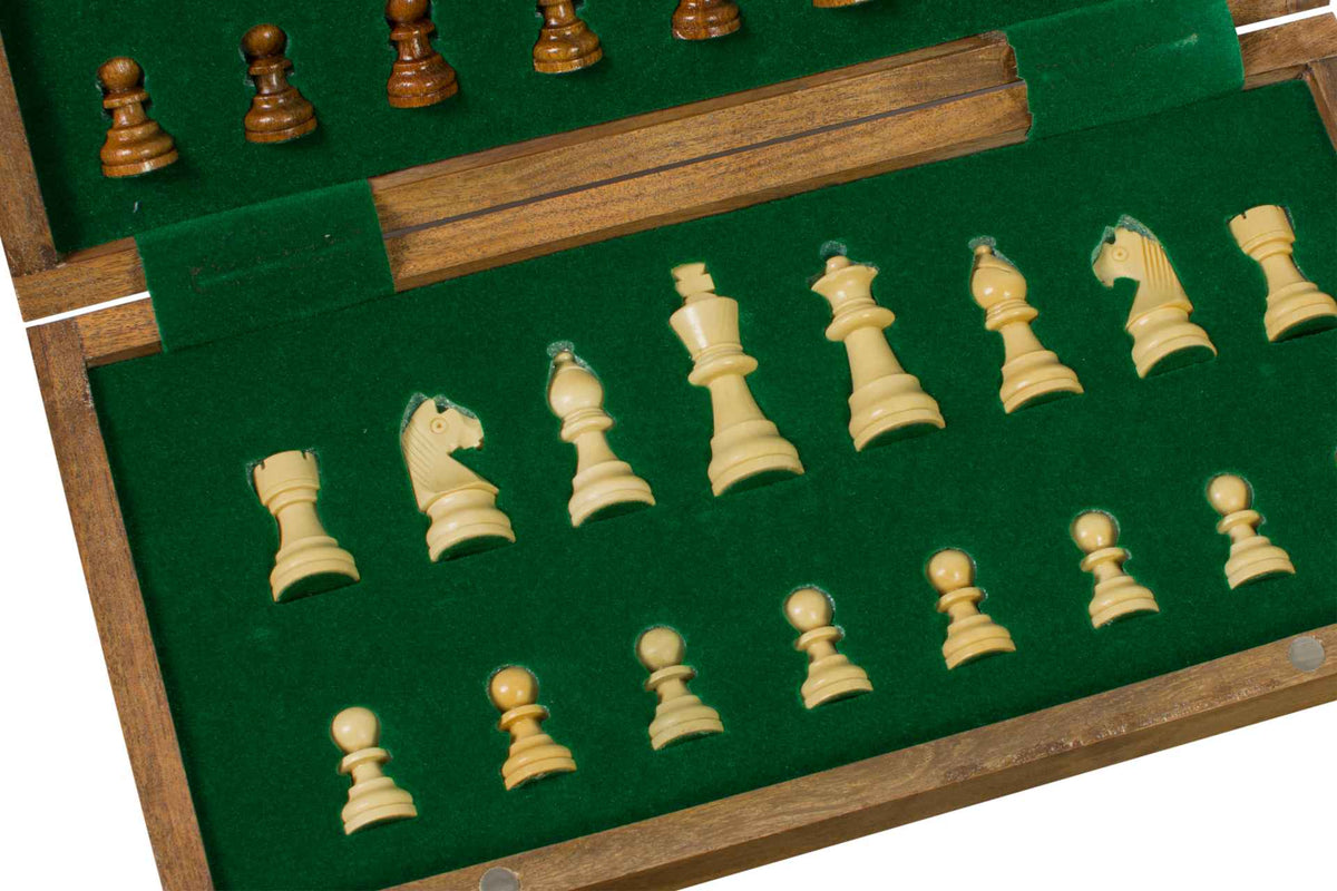 Magnetic Chess Set with Inlaid Chessboard