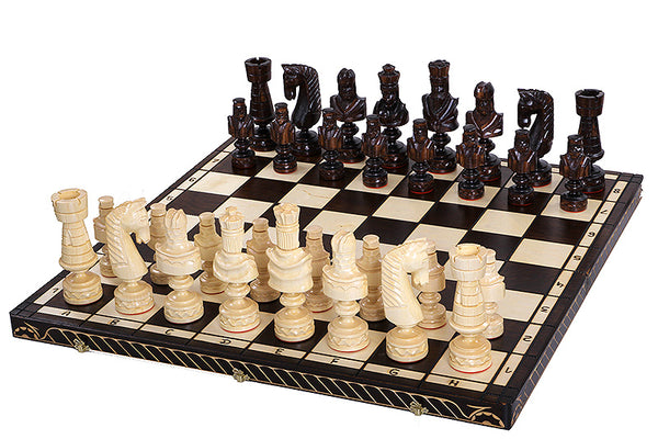 The Cezar Chess Set