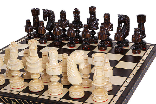 The Cezar Chess Set
