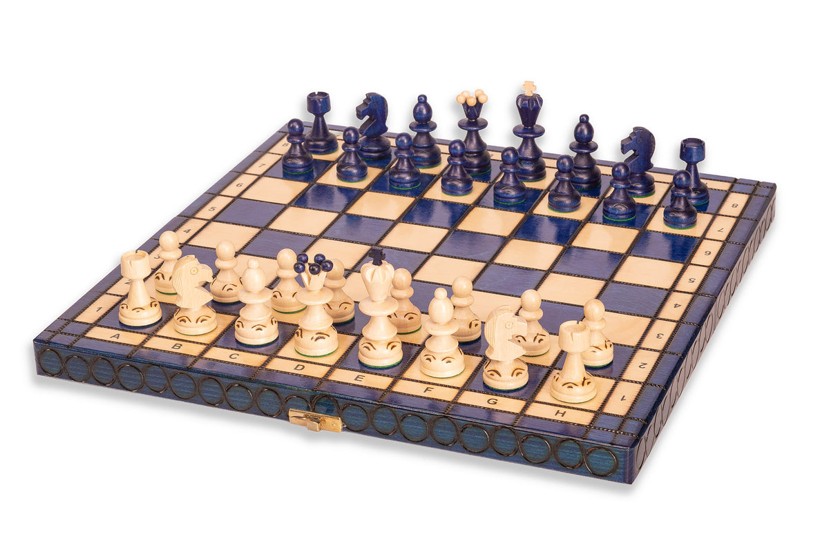 The Pearl Chess Set