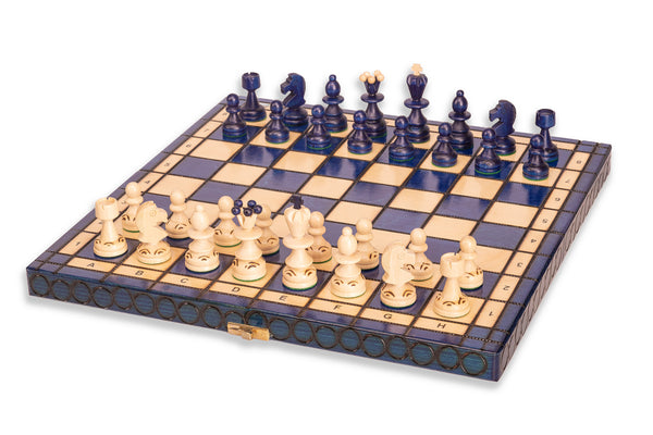 The Pearl Chess Set