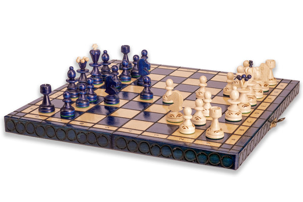 The Pearl Chess Set