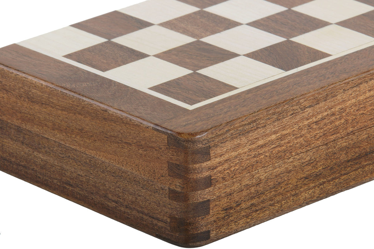 Magnetic Chess Set with Inlaid Chessboard