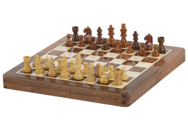 Magnetic Chess Set with Inlaid Chessboard