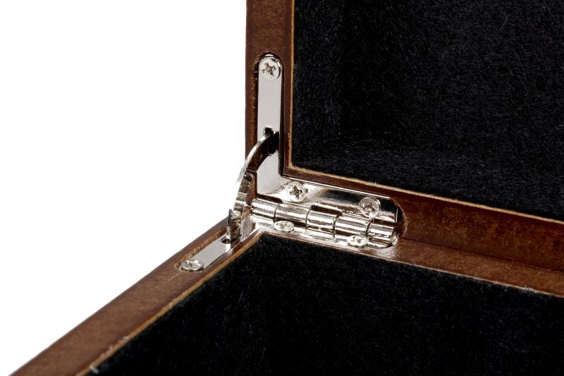 Sapele Chess Piece Chest (24x15x8.5cm)