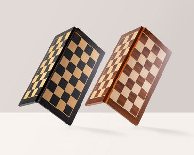 The Foldable Alekhine