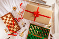 GIFT WRAPPING